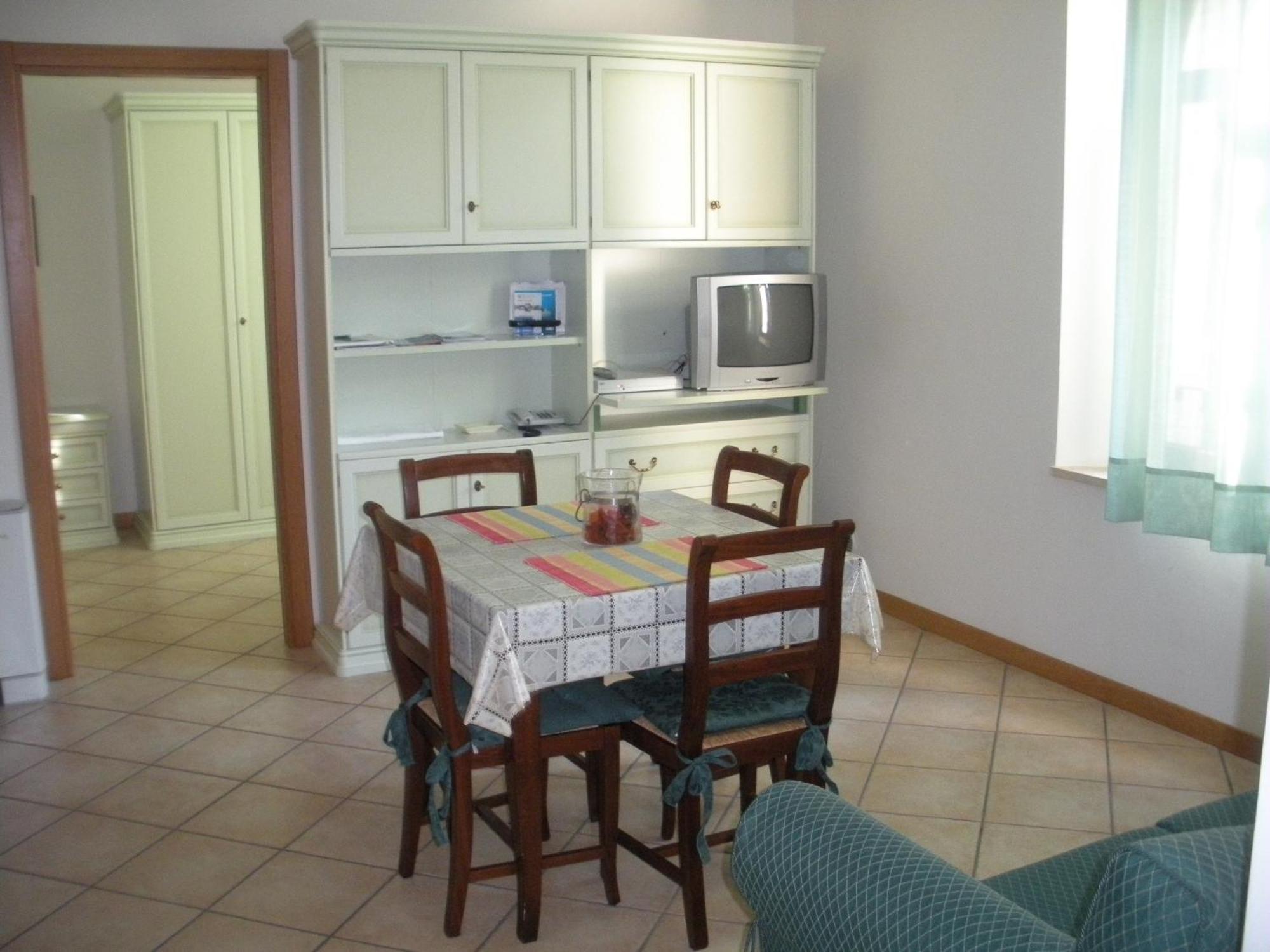 Residence Bizzoni Terni Exteriör bild