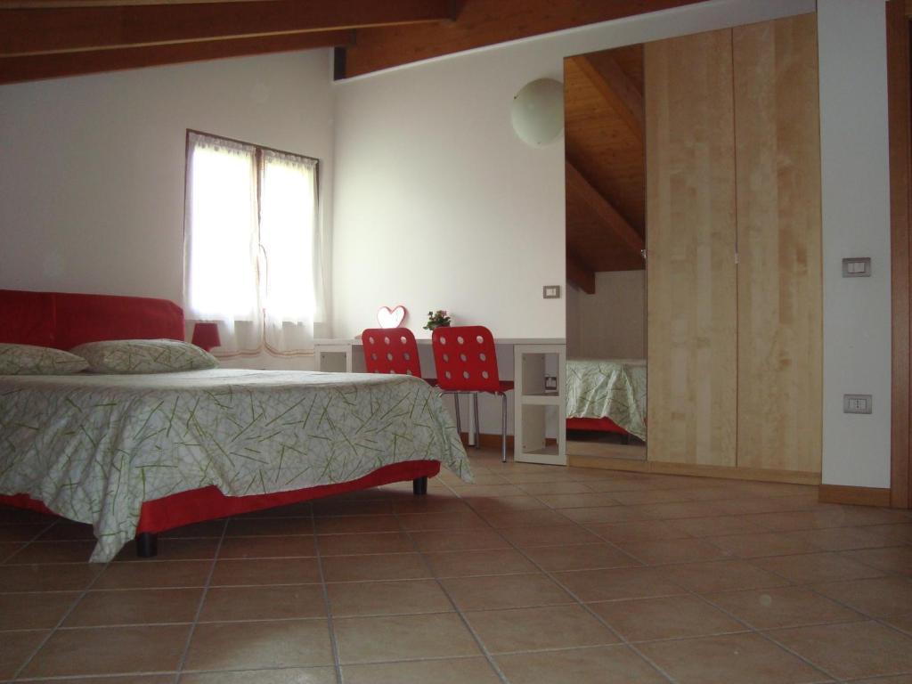 Residence Bizzoni Terni Rum bild