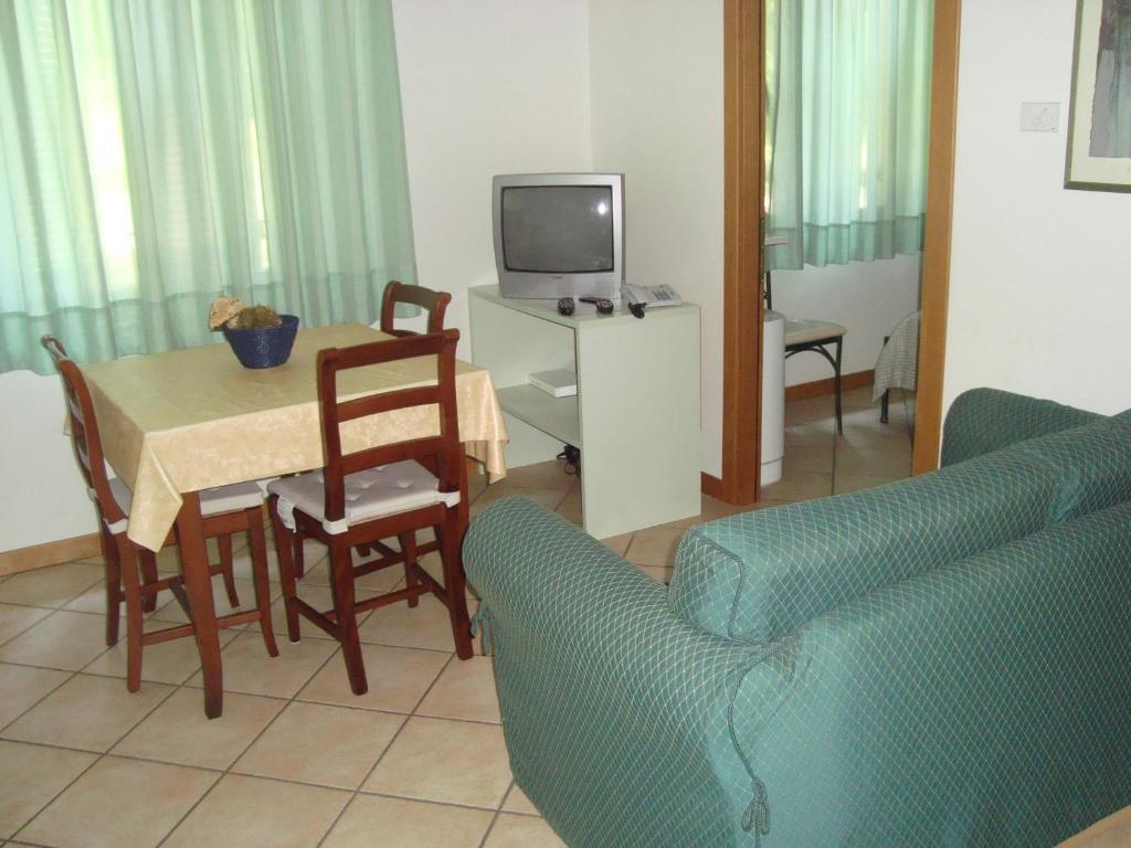Residence Bizzoni Terni Rum bild
